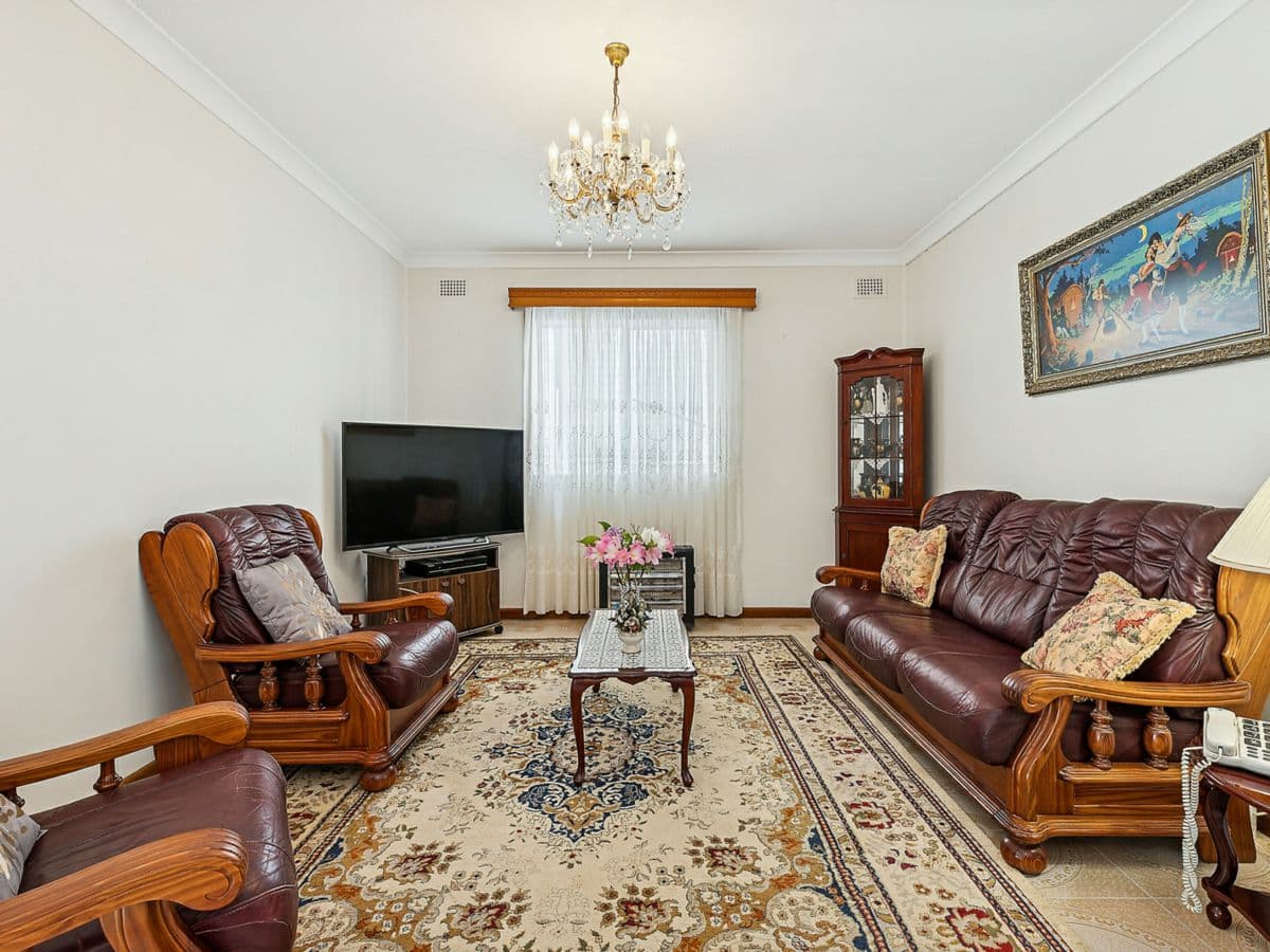 28 Walenore Avenue, KINGSFORD, Kingsford - Thumbnail 7