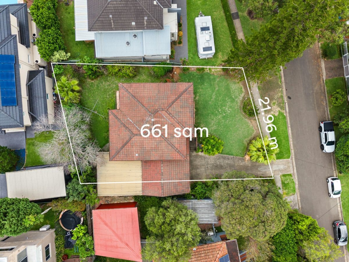 34 Osborne Avenue, PUTNEY, Putney - Thumbnail 3