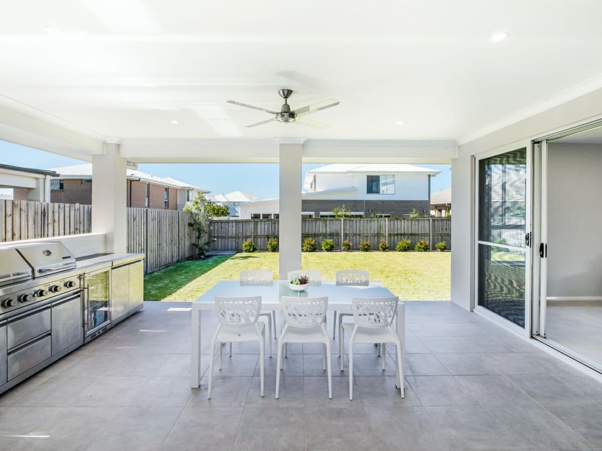 15 Brolga Avenue, GREENHILLS BEACH, Greenhills Beach - Thumbnail 6