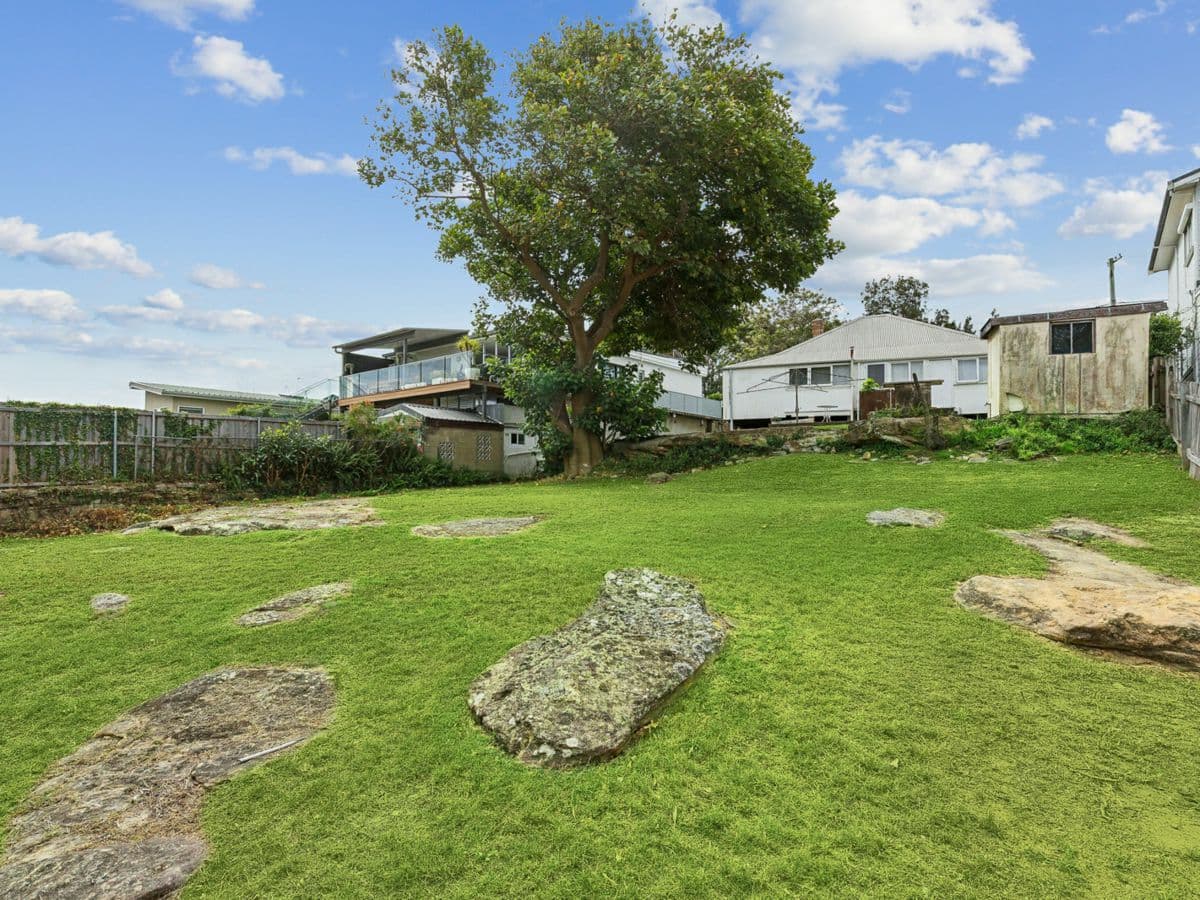 207 Headland Road, NORTH CURL CURL, North Curl Curl - Image 1