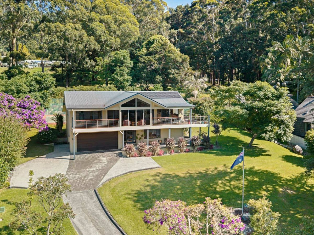 76 Lachlan Street, THIRROUL, Thirroul - Image 1