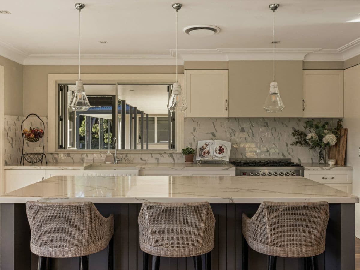 242 Dairy Road, THE OAKS, The Oaks - Thumbnail 8