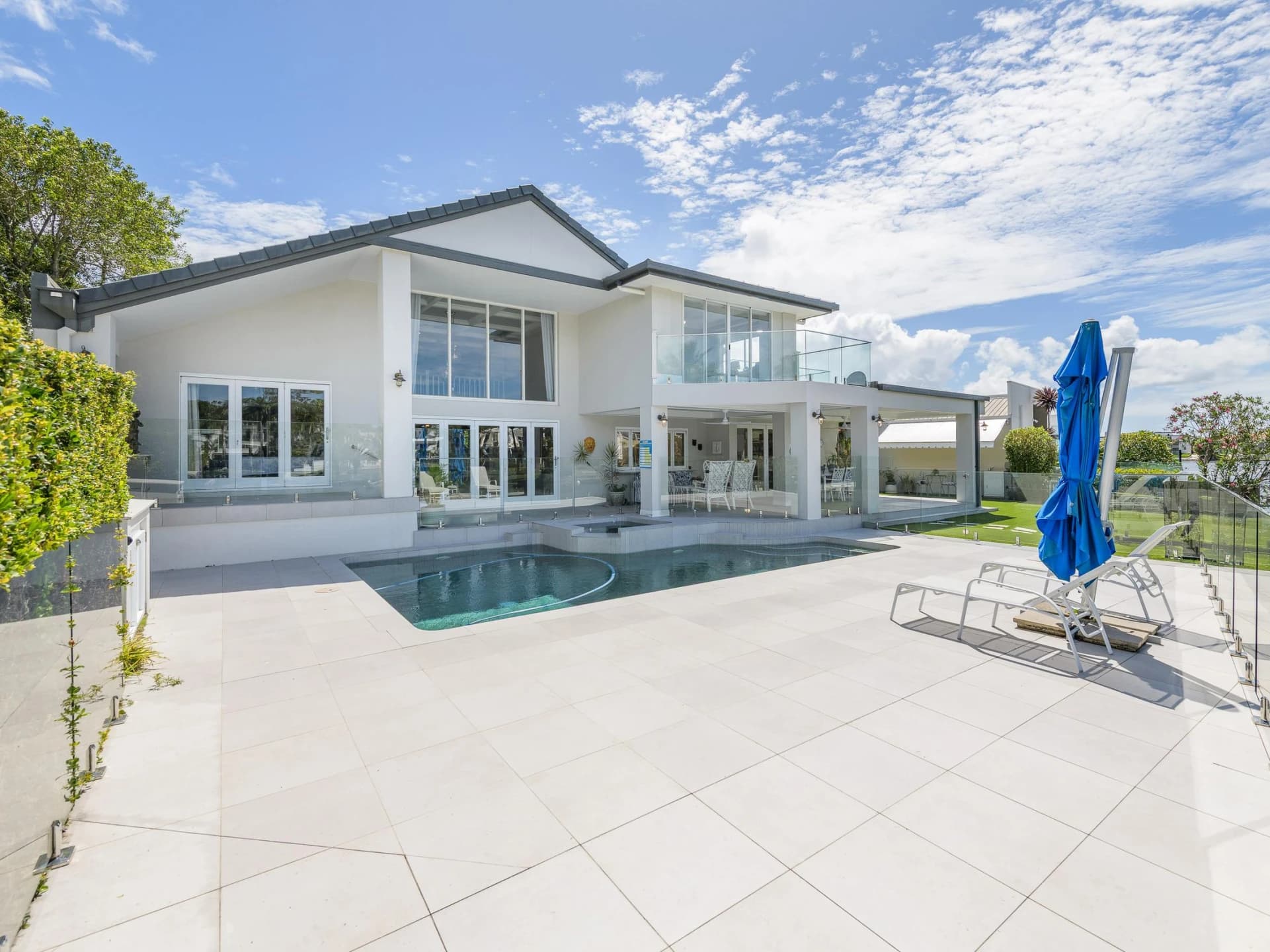 5801 Clearwater Crescent, Sanctuary Cove QLD 4212, Hope Island - Image 1