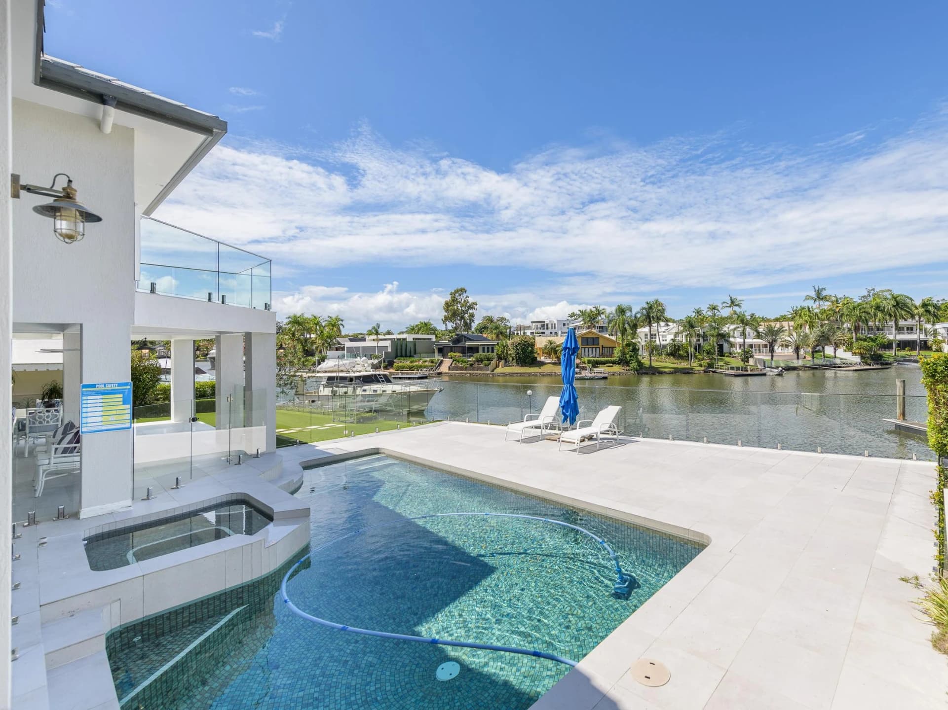 5801 Clearwater Crescent, Sanctuary Cove QLD 4212, Hope Island - Thumbnail 6