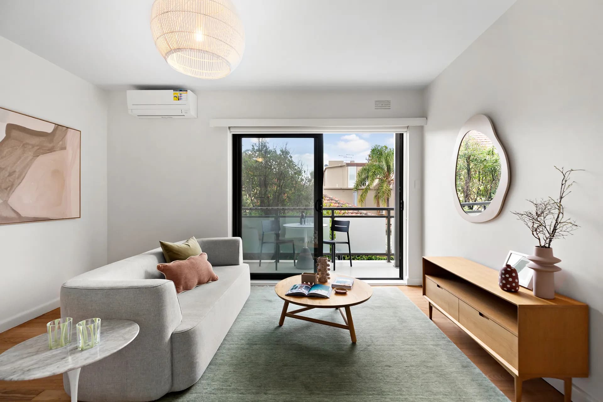 3/35 Pine Avenue, Elwood - Image 1