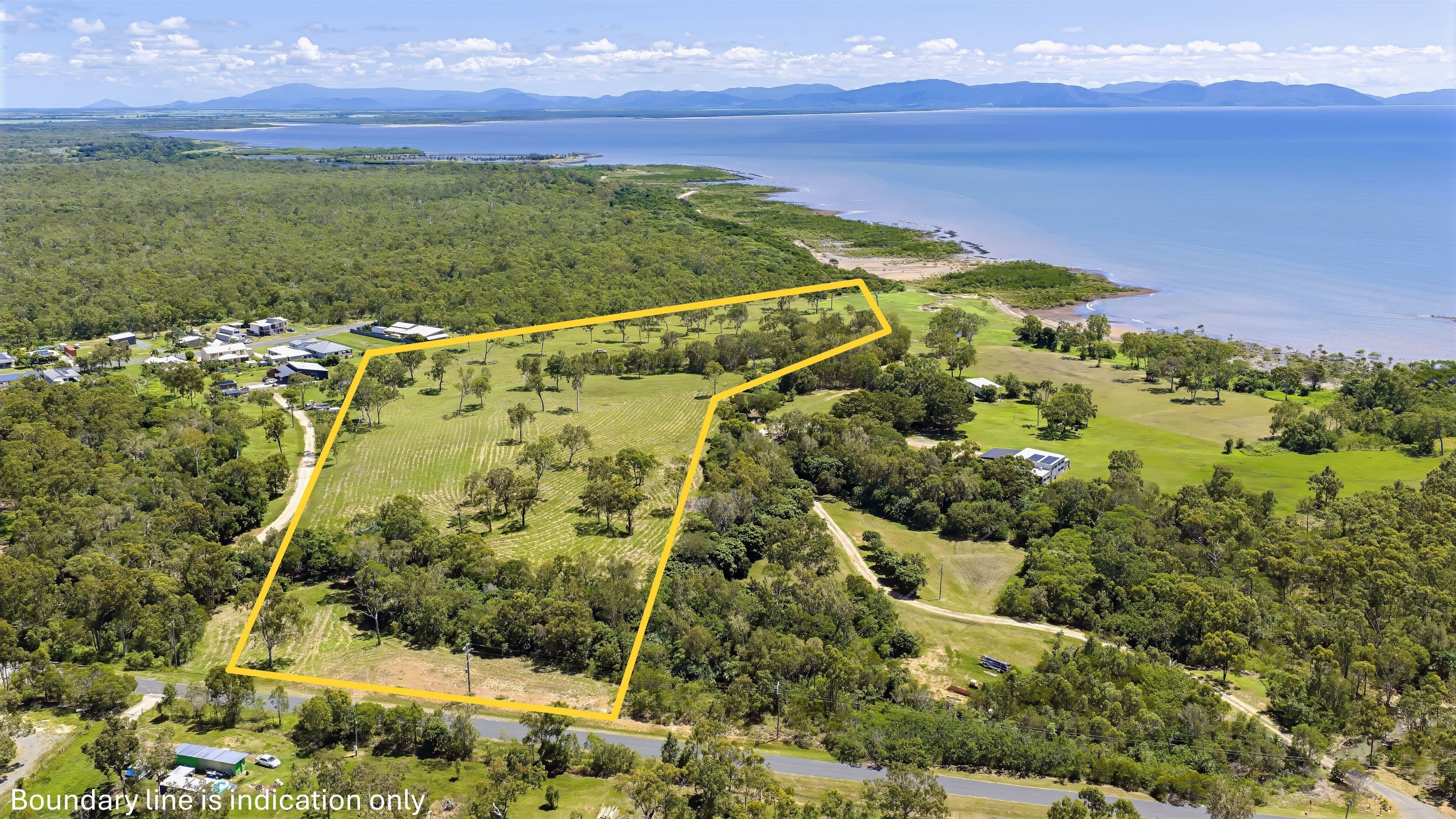 8 Patterson Street, Midge Point QLD 4799, Midge Point - Thumbnail 3