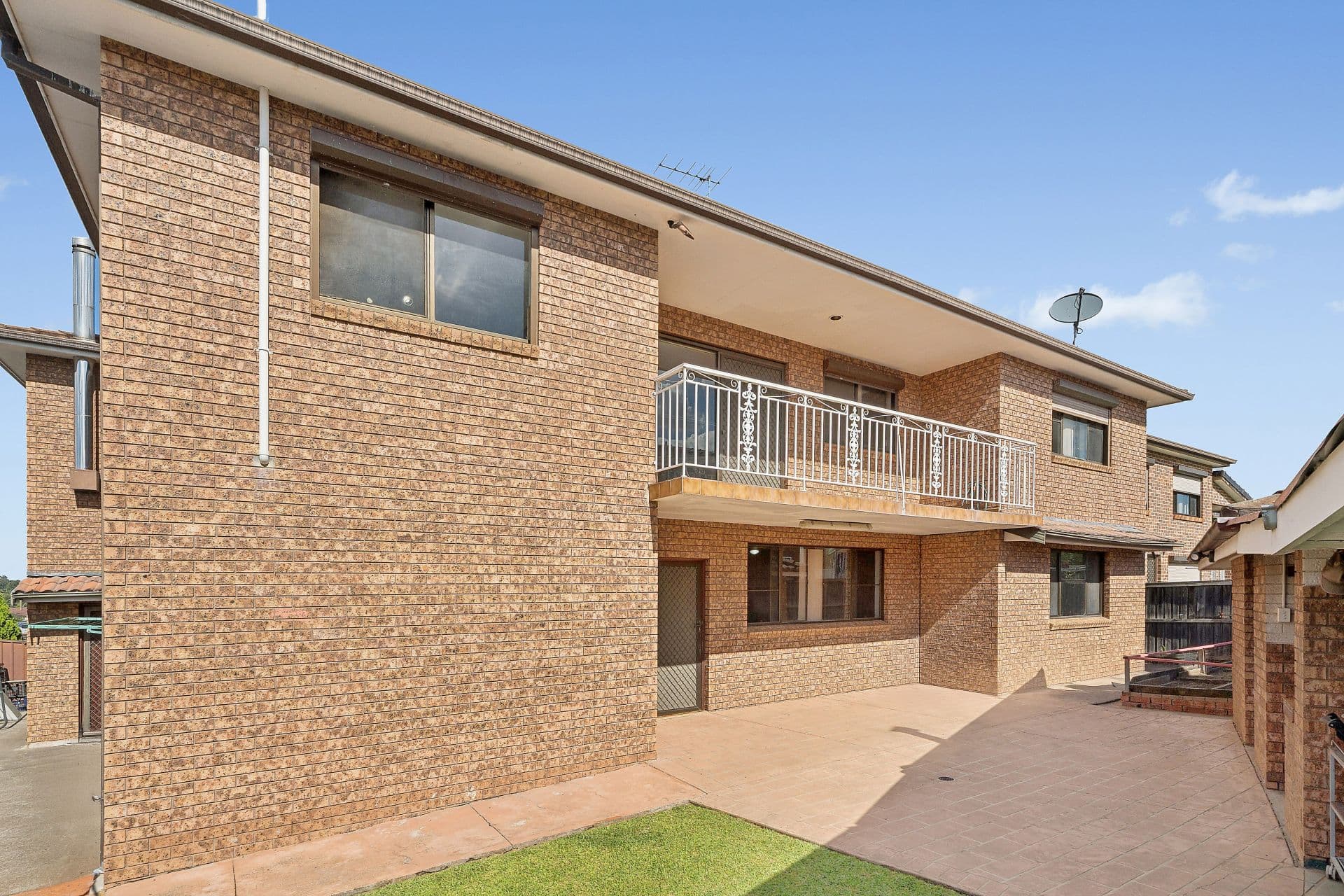 14 Gurley Place, Bonnyrigg, Bonnyrigg - Thumbnail 2