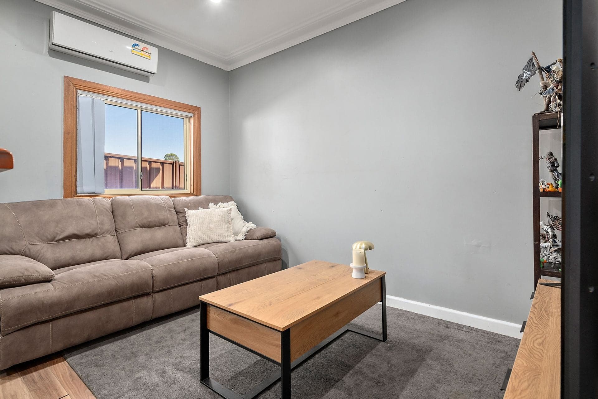 227 Moorefields Road, Roselands, Roselands - Thumbnail 6