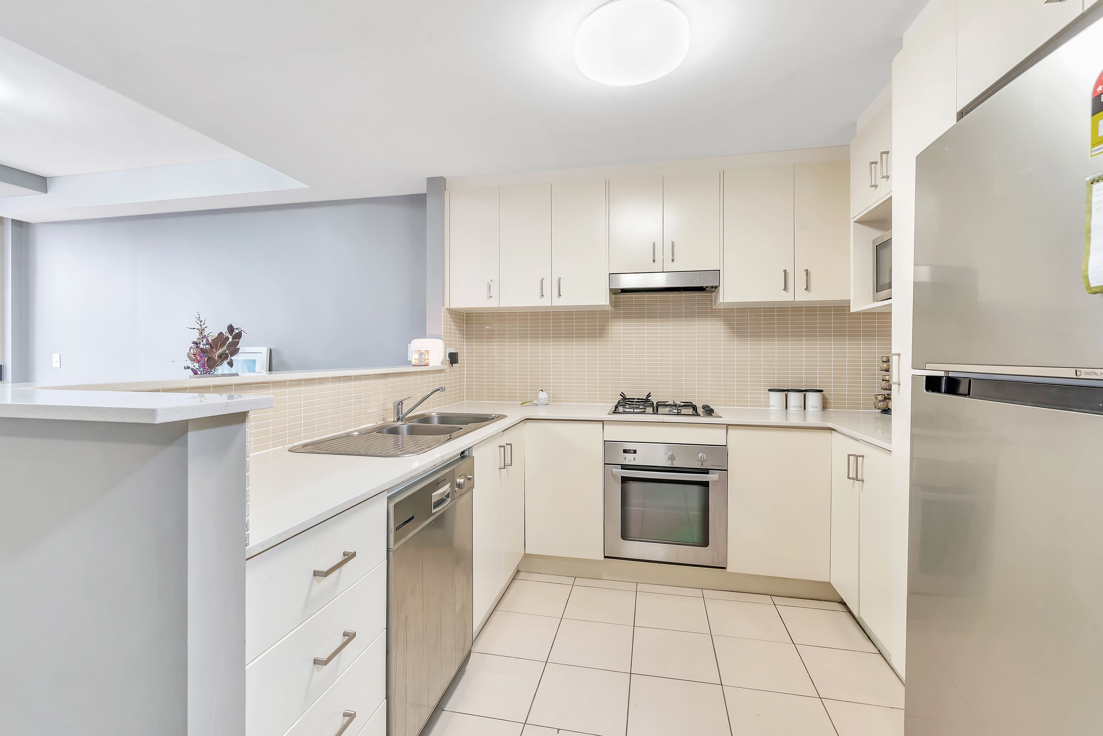 51/33-39 Lachlan Street, Warwick Farm NSW 2170, Warwick Farm - Thumbnail 5