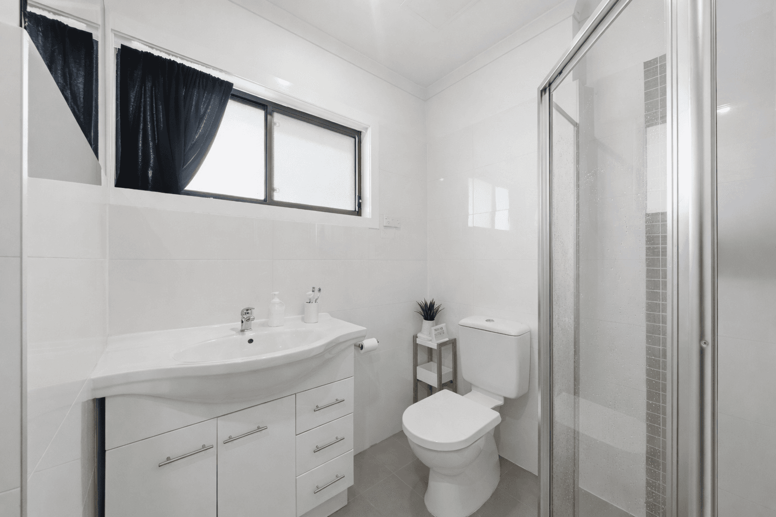 4/4 Ross Road, Queanbeyan NSW 2620, Queanbeyan - Thumbnail 5