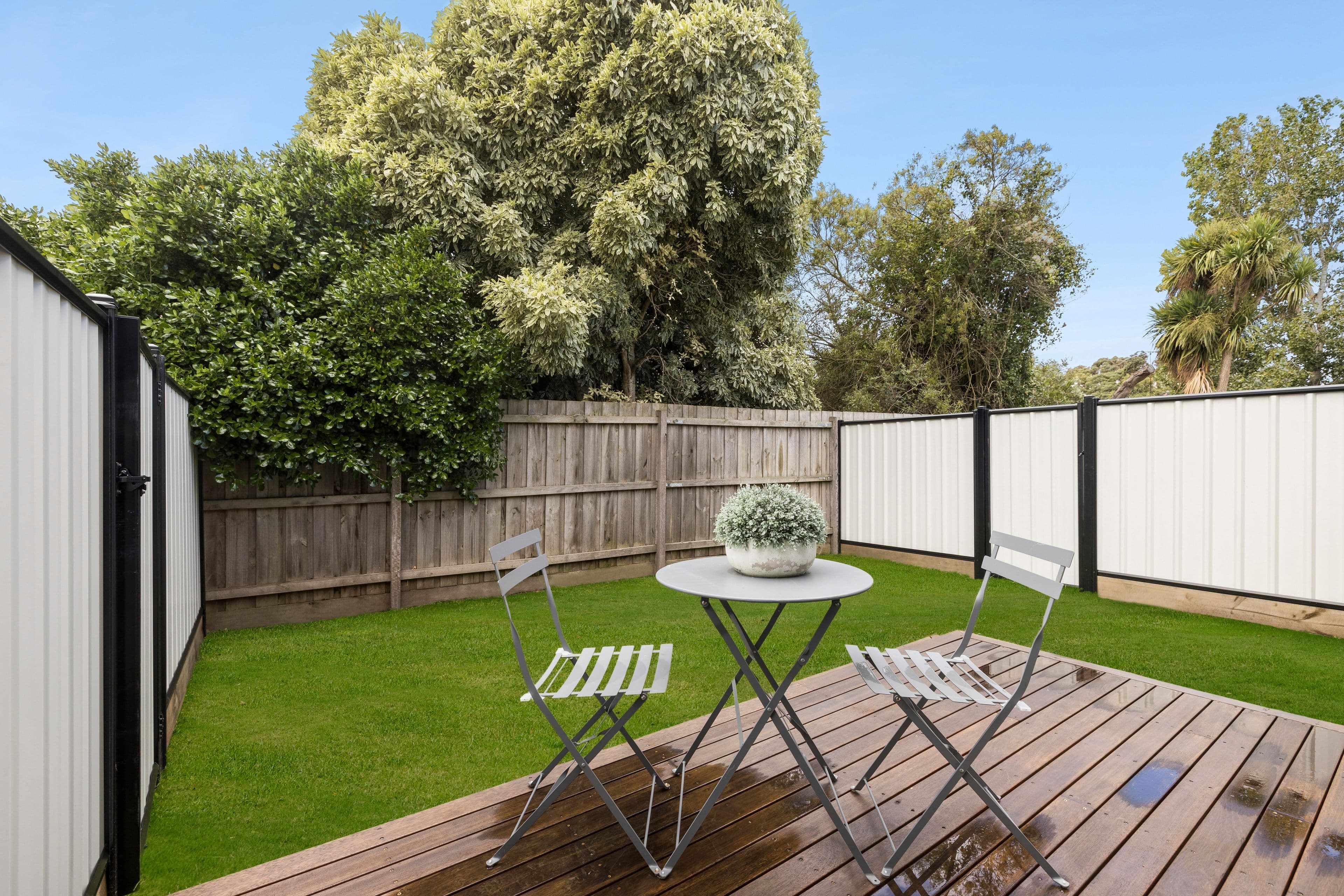 Units 1 & 3/31 Worcester Road, Gisborne VIC 3437, Gisborne - Thumbnail 6