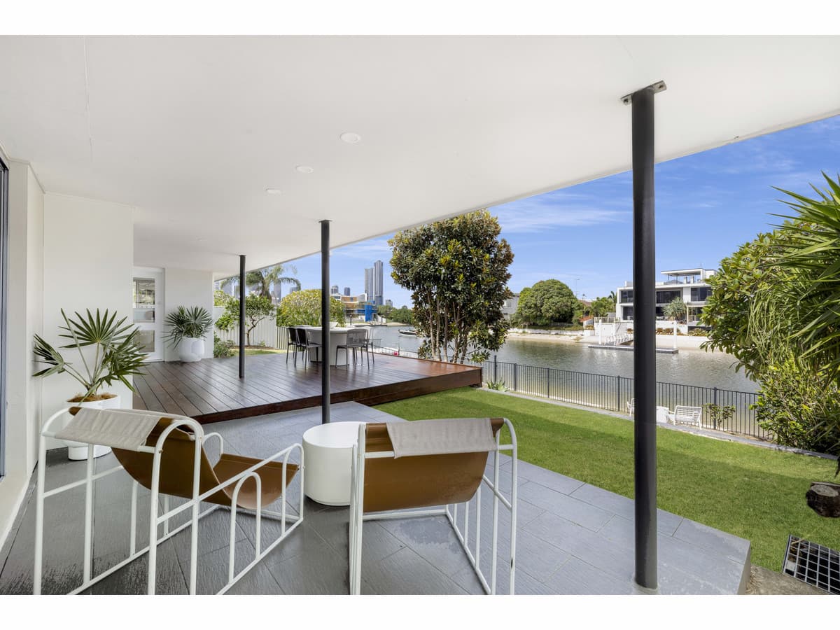 25 Beverley Crescent, Broadbeach Waters QLD 4218, Broadbeach Waters - Image 1