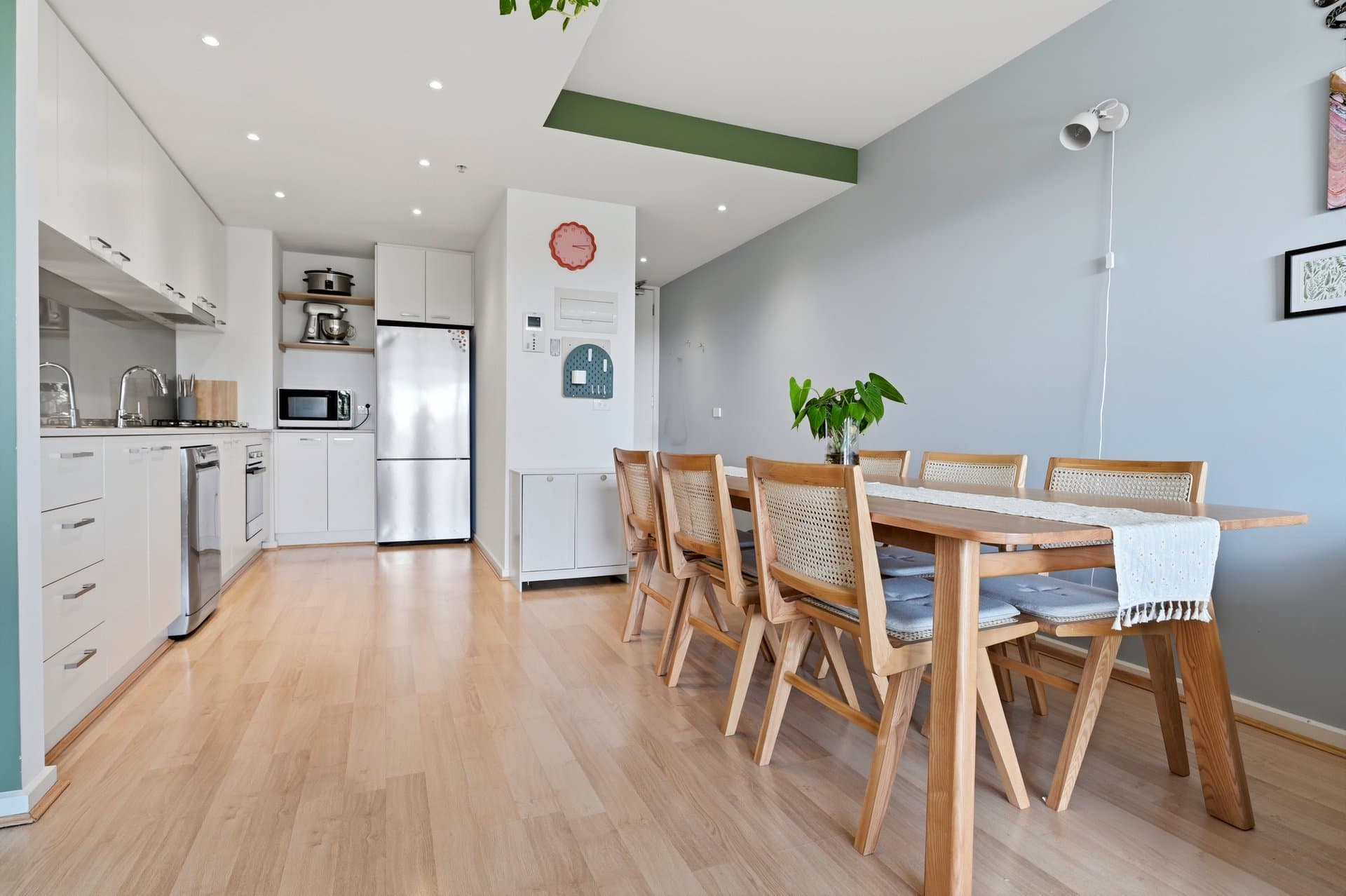 306/300 Middleborough Road, Blackburn - Thumbnail 3