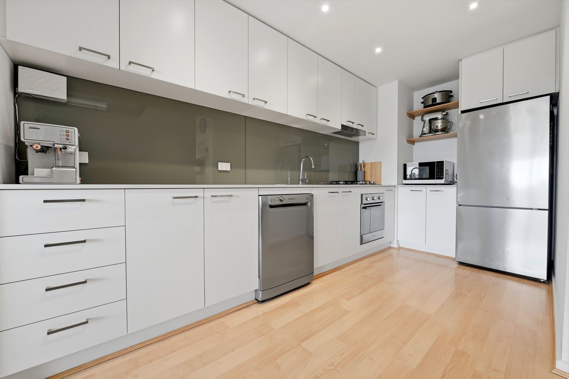 306/300 Middleborough Road, Blackburn - Thumbnail 5