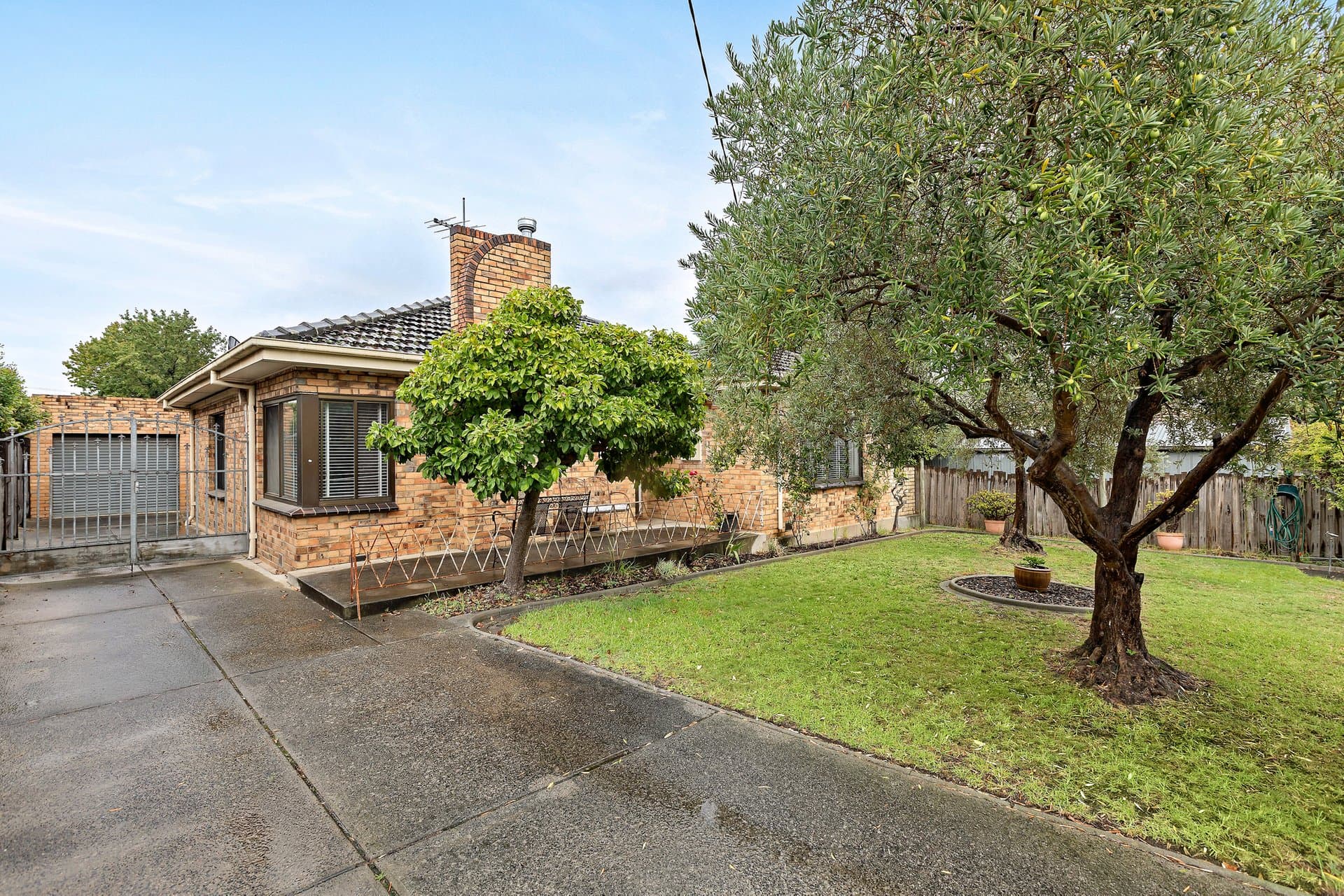 48 Berkeley Street, Huntingdale - Image 1