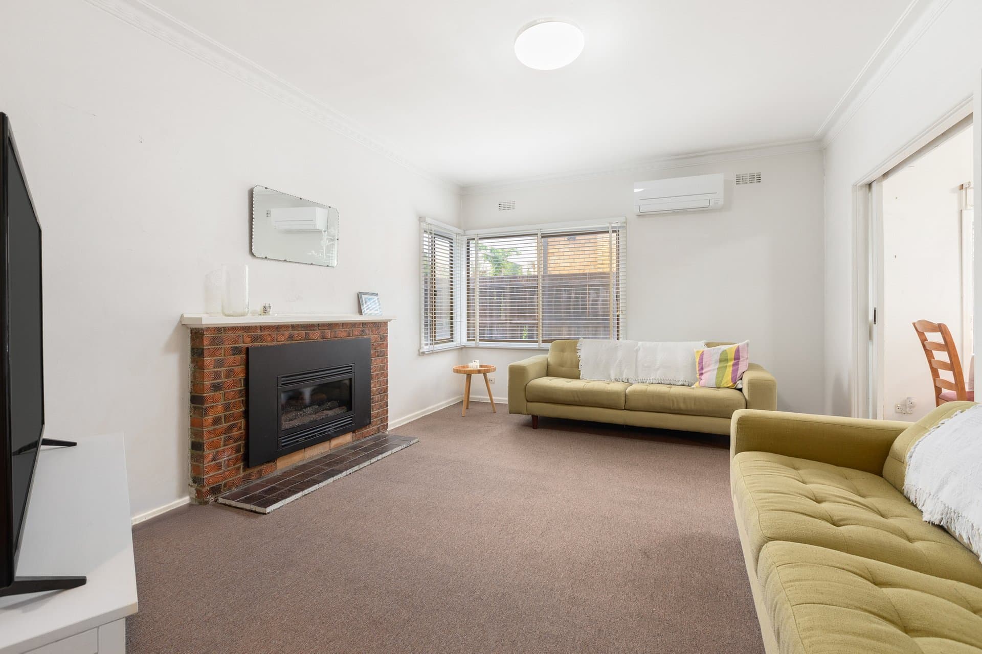 48 Berkeley Street, Huntingdale - Thumbnail 2