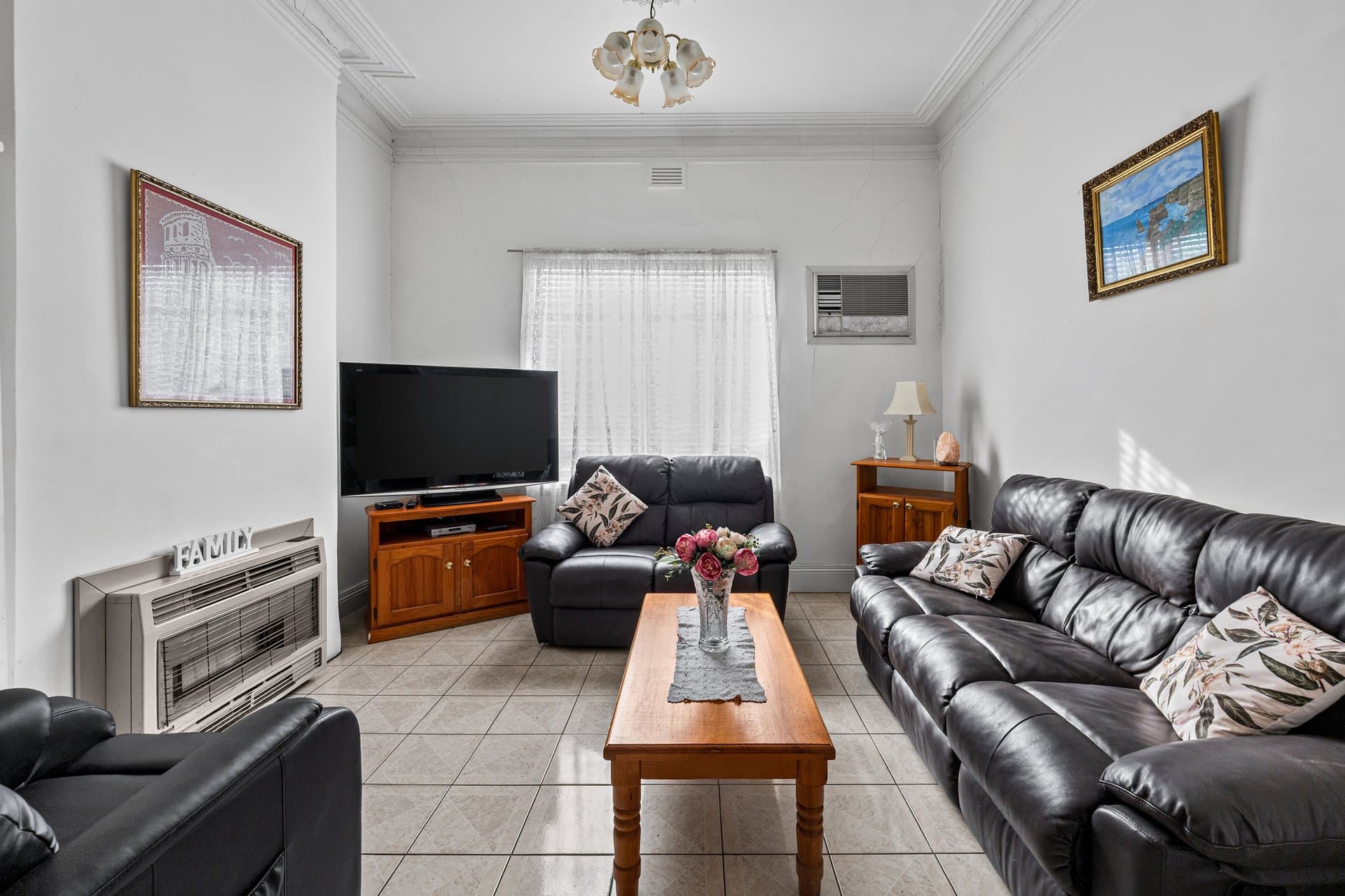 25 Lynch Street, Footscray - Thumbnail 2