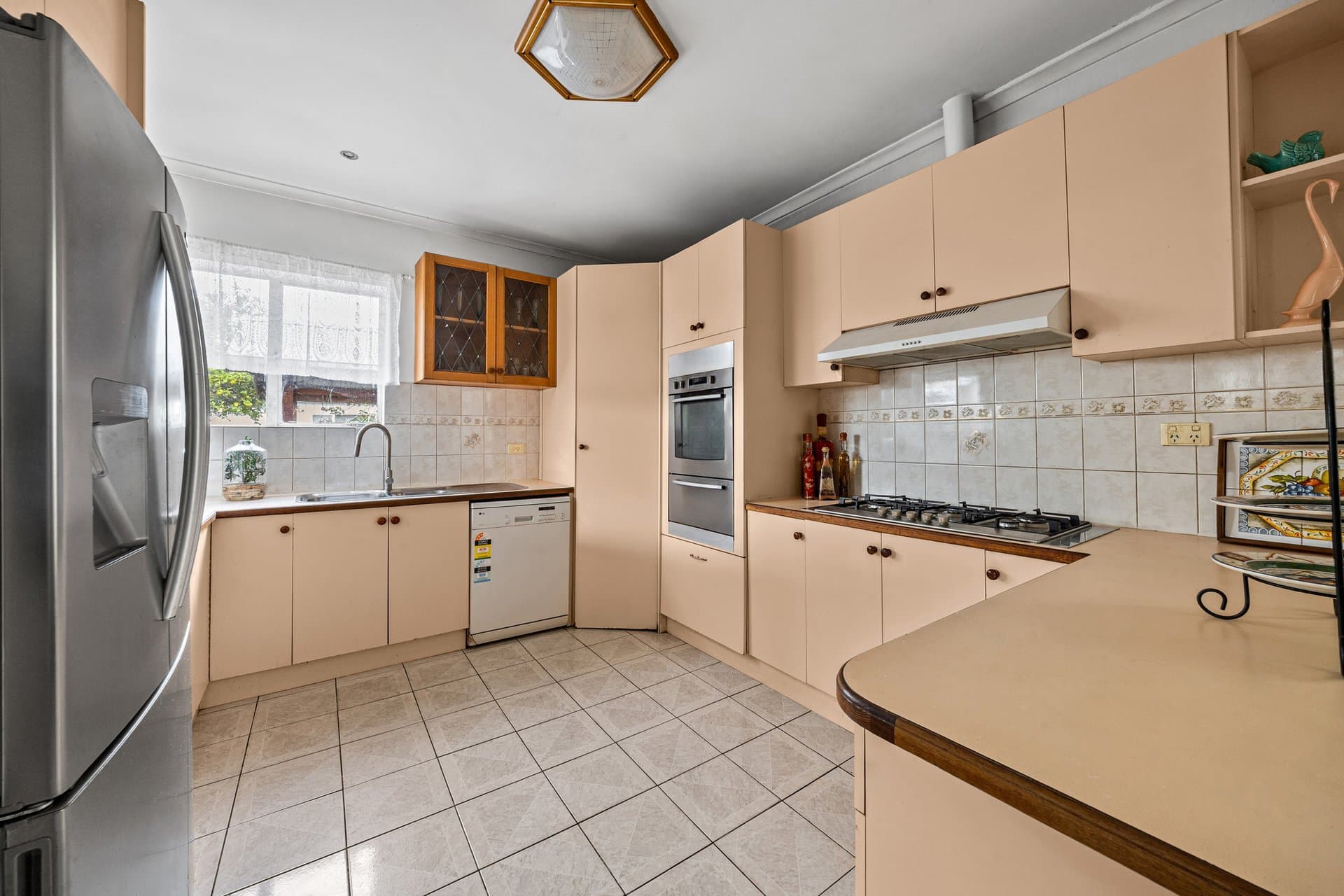 25 Lynch Street, Footscray - Thumbnail 3