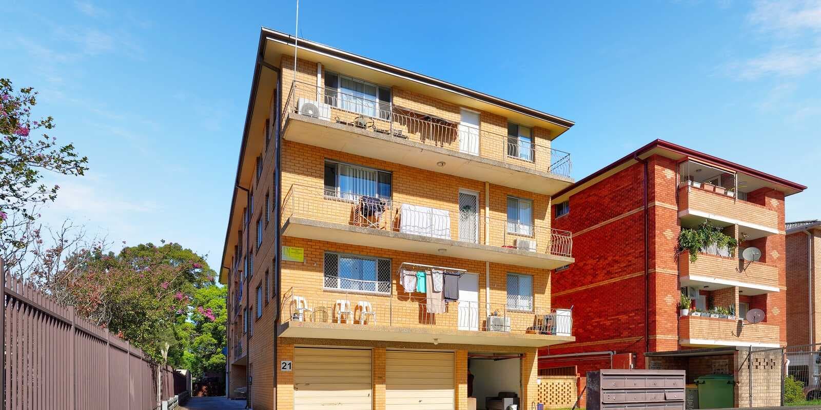 8/21 York Street Fairfield, Fairfield - Image 1