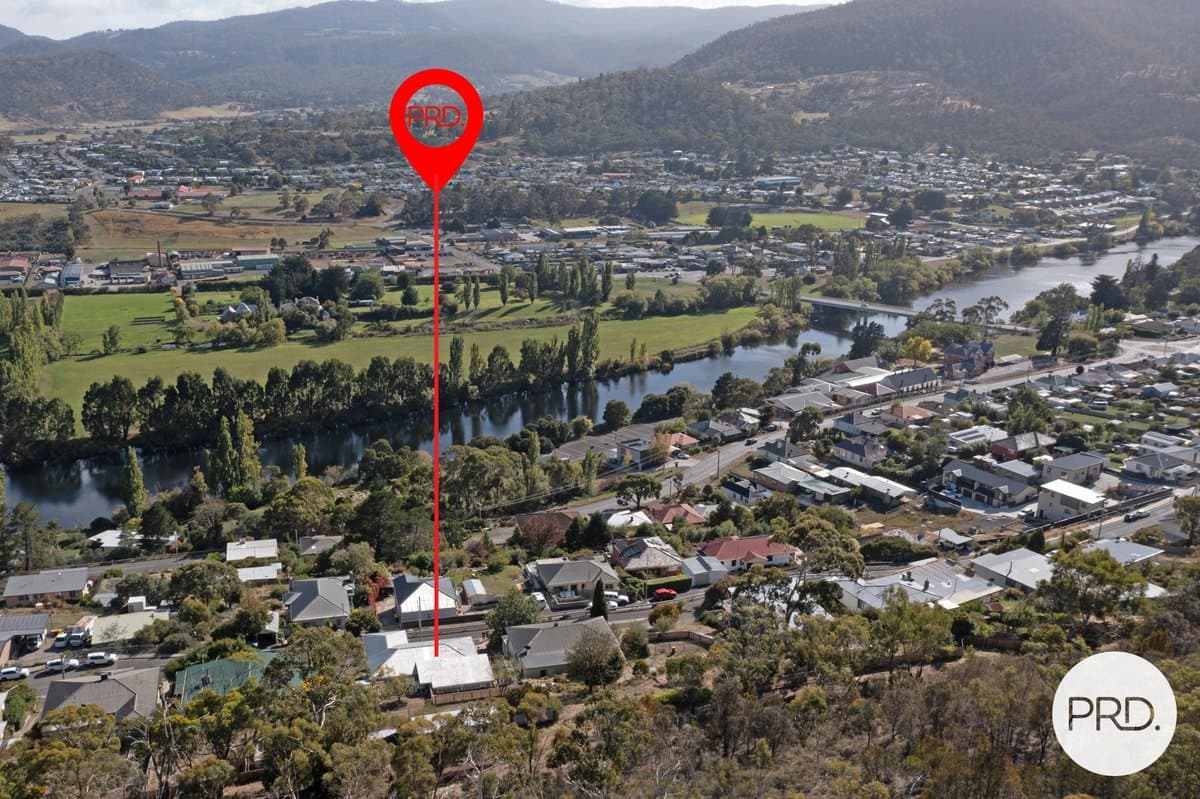 48 Sharland Avenue, NEW NORFOLK TAS 7140, New Norfolk Property Image - Thumbnail 3