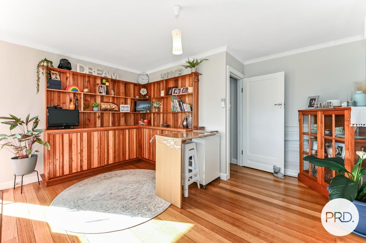 48 Sharland Avenue, NEW NORFOLK TAS 7140, New Norfolk Property Image - Thumbnail 5
