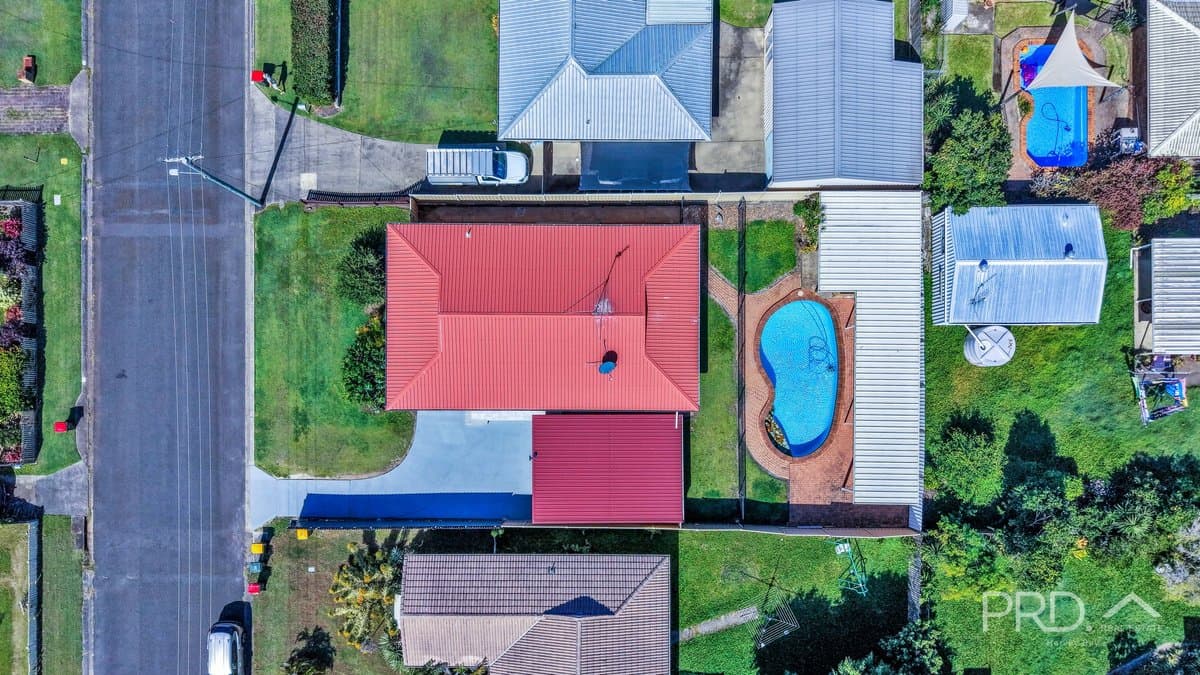 17 Drummond Street, URANGAN QLD 4655, Urangan - Thumbnail 5