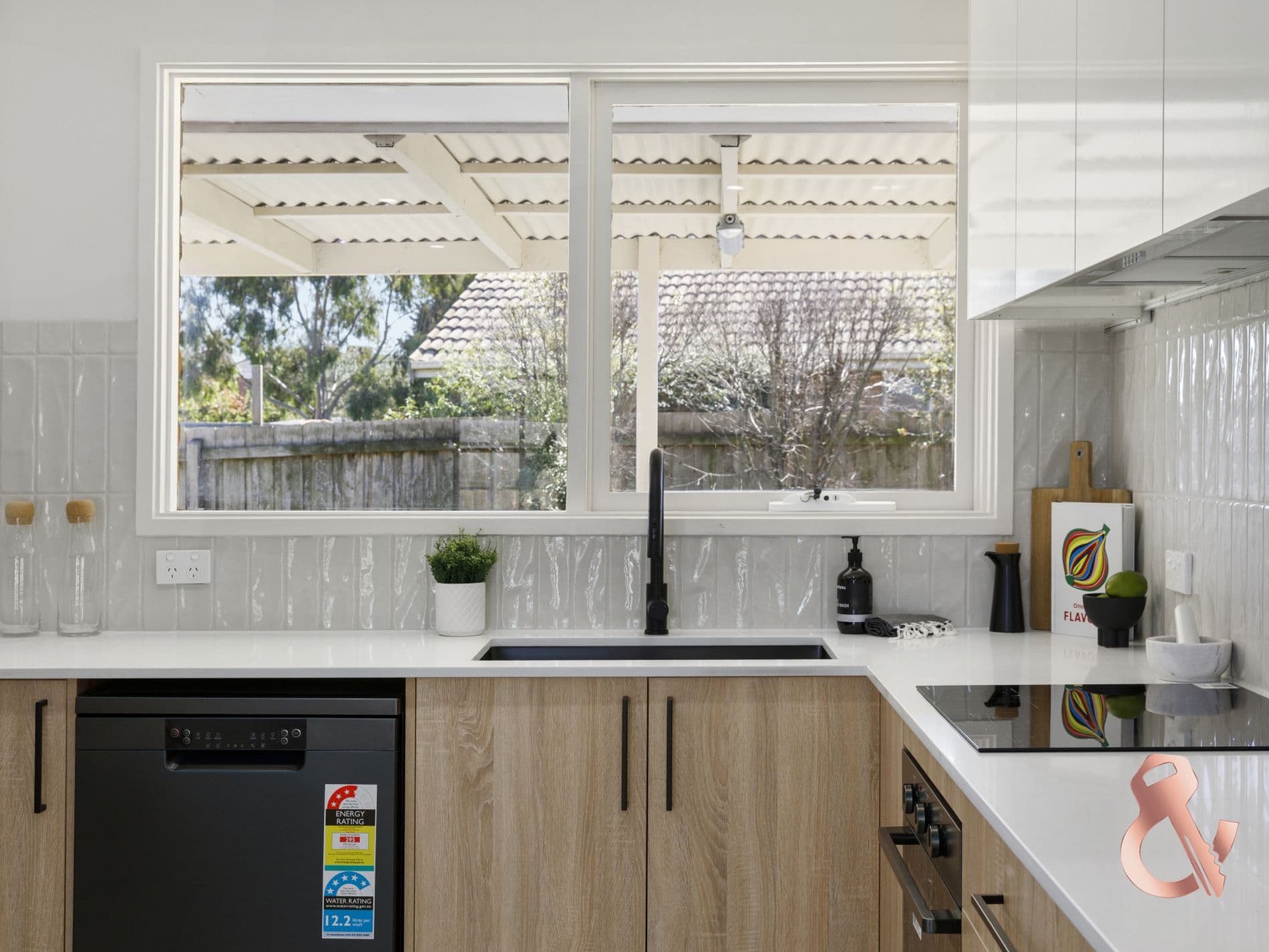 7 Magenta Court, MILL PARK, Mill Park - Thumbnail 2