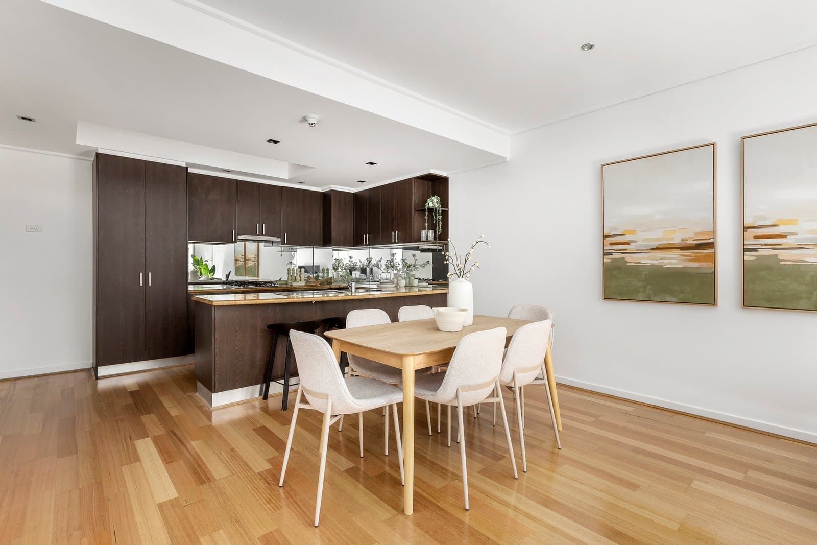 3/903 Riversdale Road, Camberwell - Thumbnail 2