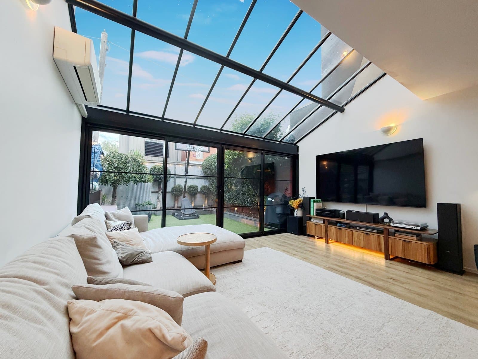 378 Ross Street, Port Melbourne - Thumbnail 3