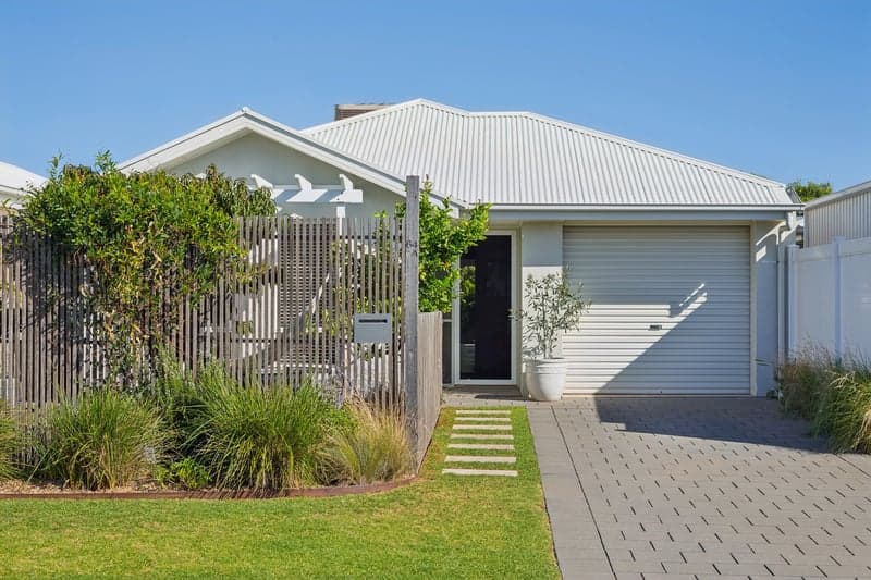 64a Fremantle Road, Port Noarlunga South - Image 1