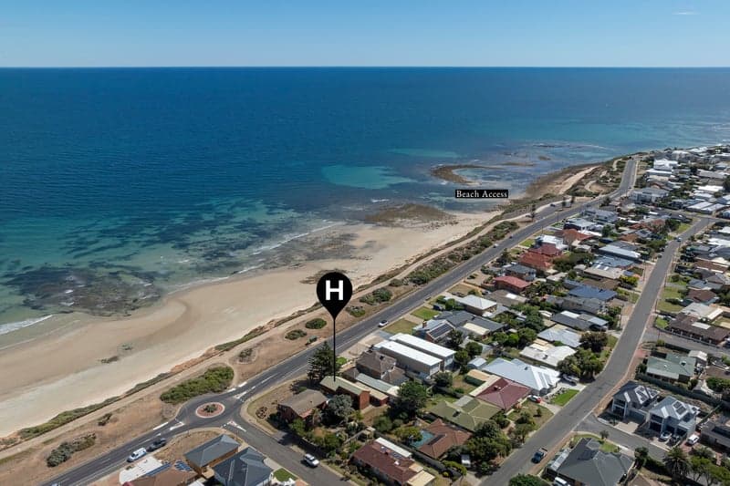 285 Esplanade, Seaford - Thumbnail 2
