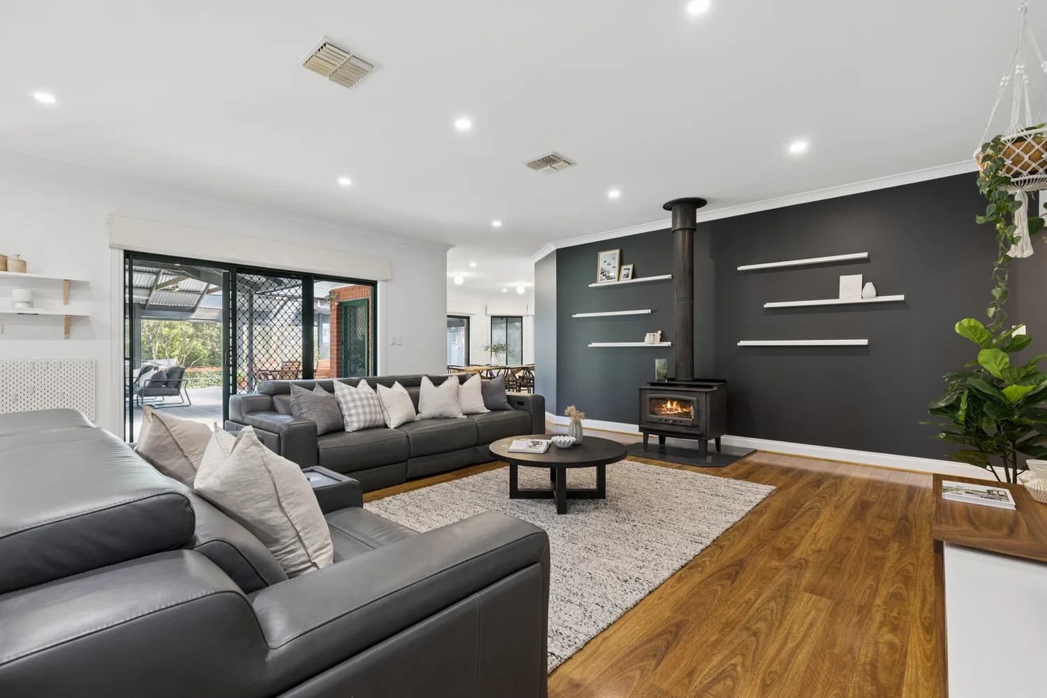 103 Gum Tree Drive, Littlehampton SA 5250, Littlehampton - Thumbnail 2