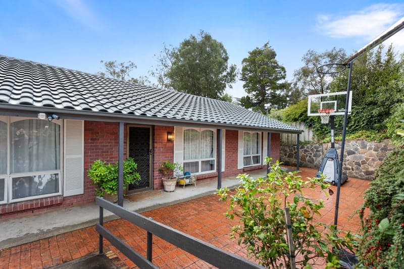 33 Second Avenue, Bridgewater - Thumbnail 2