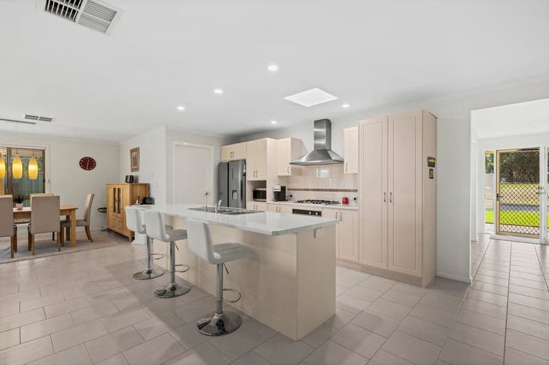 4 Ochre Drive, Aldinga Beach - Thumbnail 4