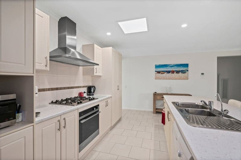 4 Ochre Drive, Aldinga Beach - Thumbnail 5