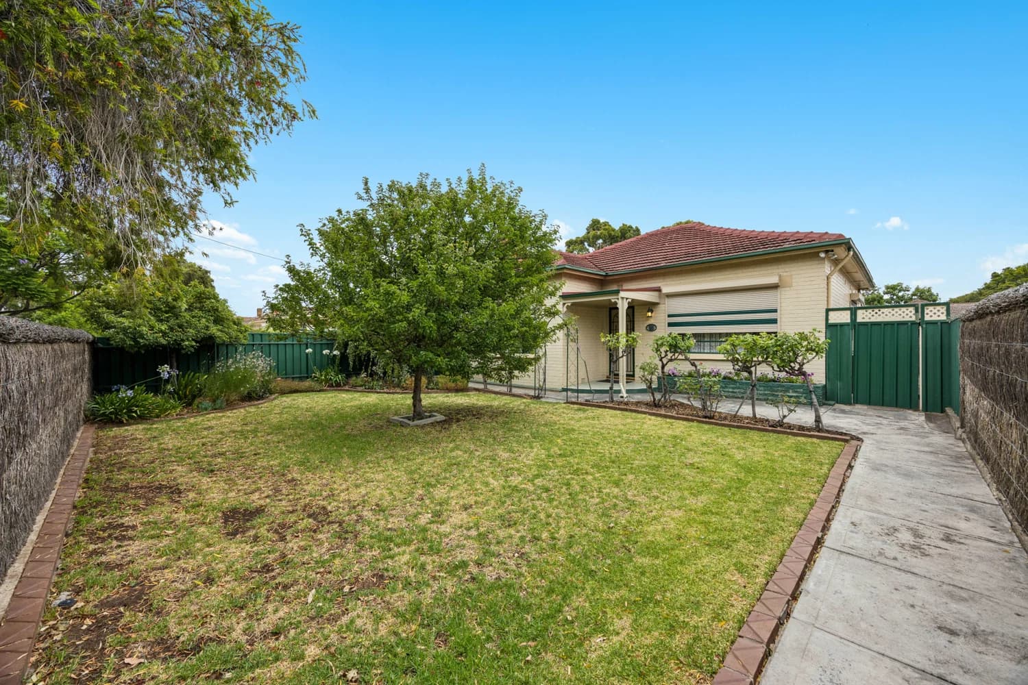 39 Lindsay Avenue, Edwardstown SA 5039, Edwardstown - Thumbnail 2