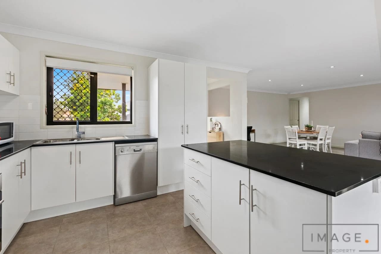 103 Reif Street, Flinders View, QLD, 4305, Flinders View - Thumbnail 7