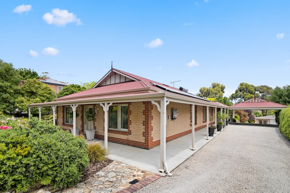 55 Burnbank Way, Mount Barker SA 5251, Mount Barker - Thumbnail 2