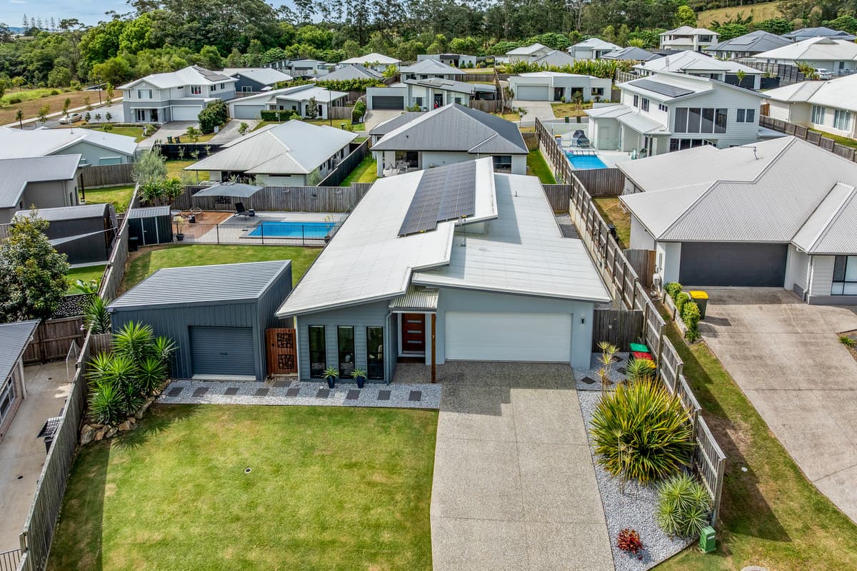 7 Skyline Circuit, Palmwoods - Thumbnail 2