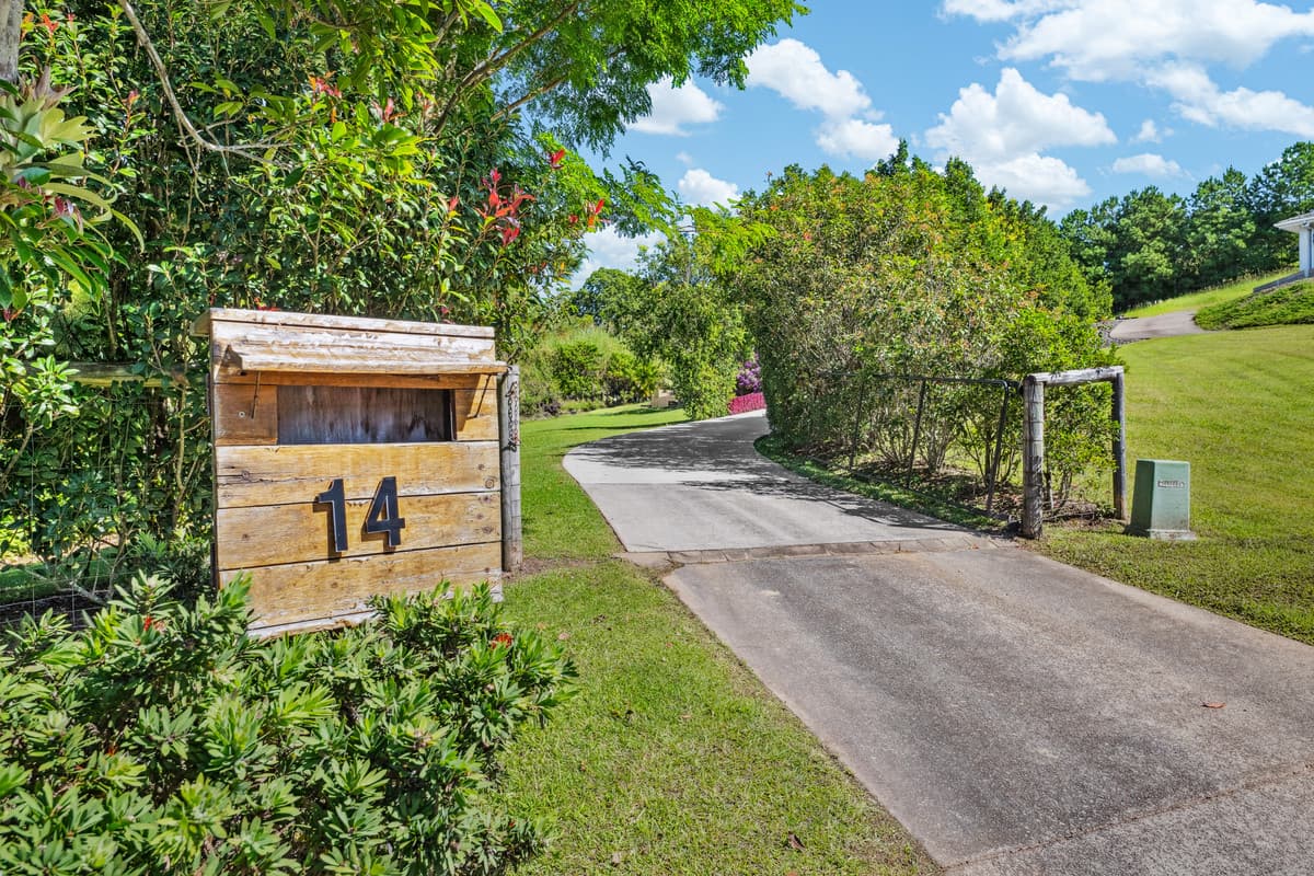 14 Belvedere Place, Maroochy River - Thumbnail 4
