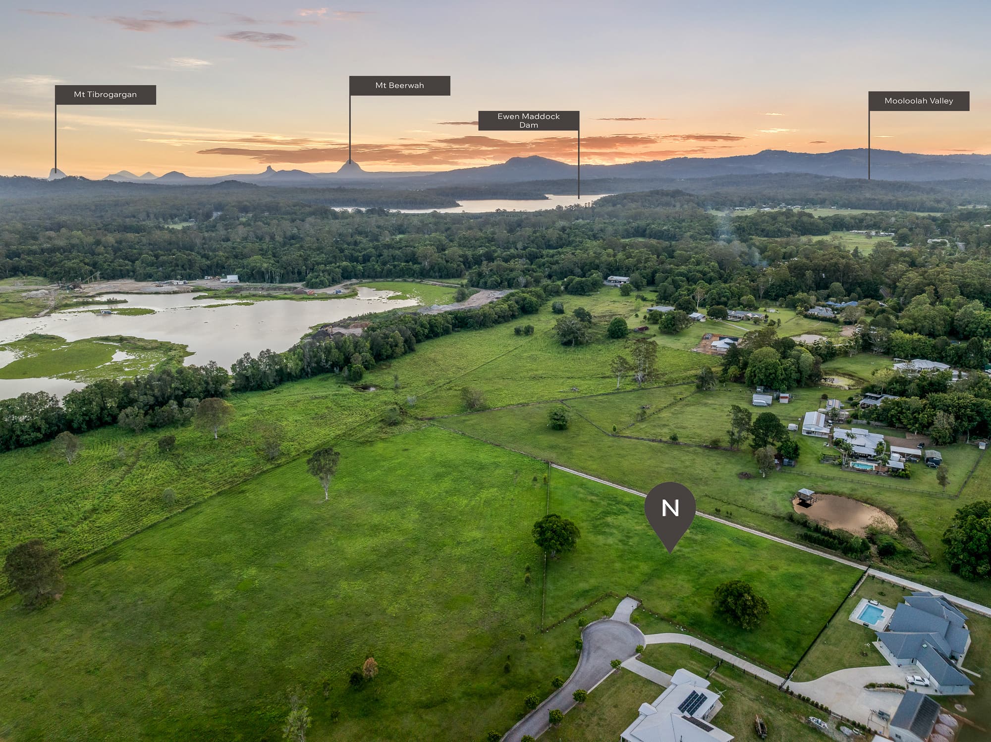 12 Hideaway Lane, Glenview - Thumbnail 2