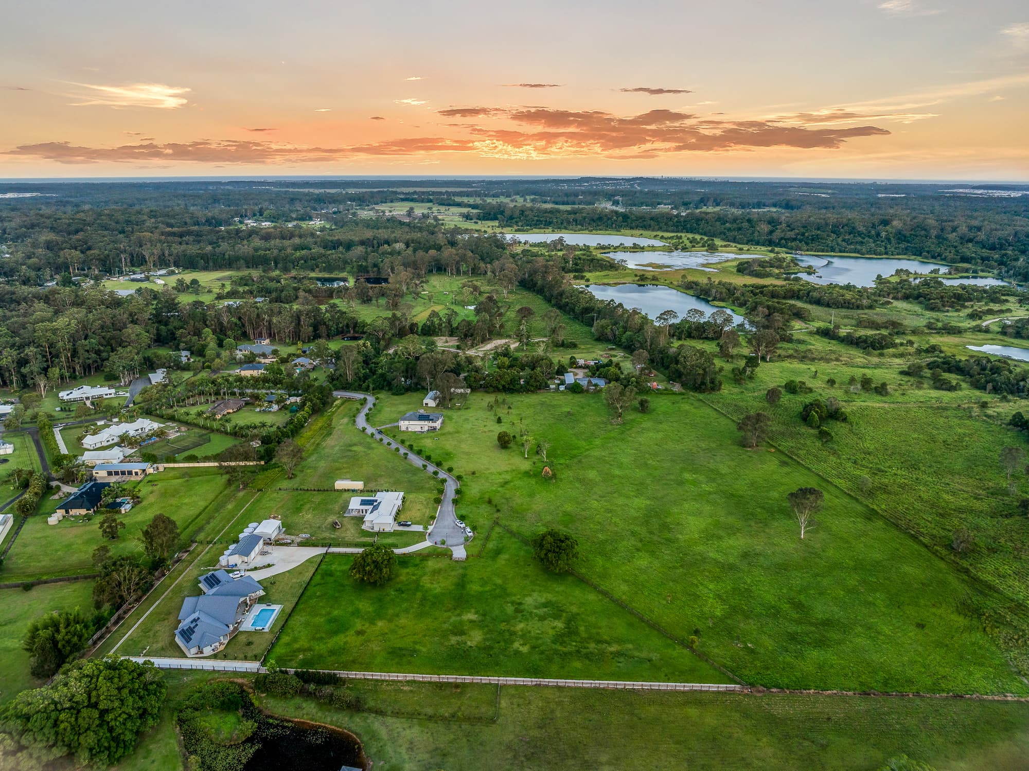 12 Hideaway Lane, Glenview - Thumbnail 5