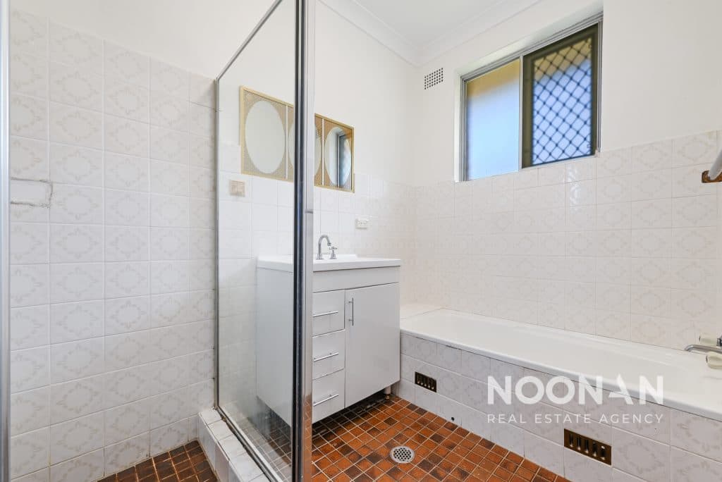 7/52 Hampton Court Road, Carlton - Thumbnail 2
