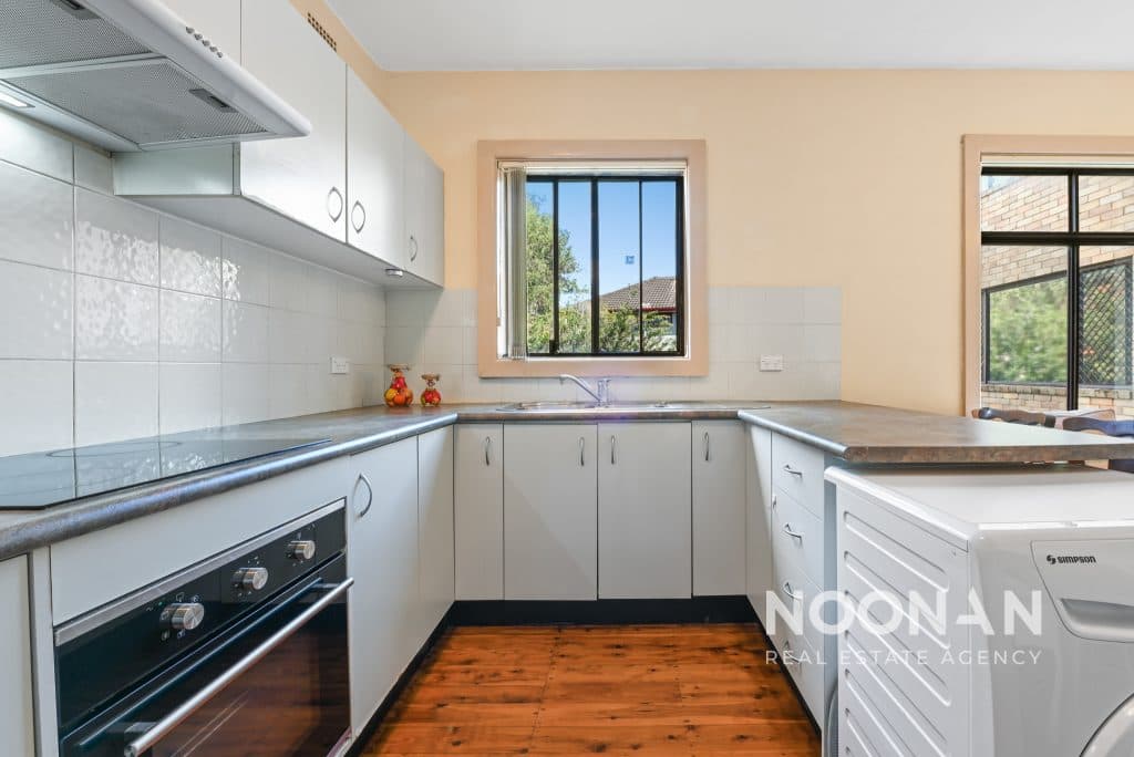 2/8-12 Parry Avenue, Narwee - Thumbnail 4
