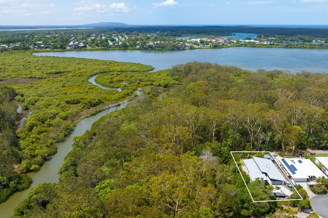 36 Moorhen Place, Noosaville, Noosaville - Thumbnail 2