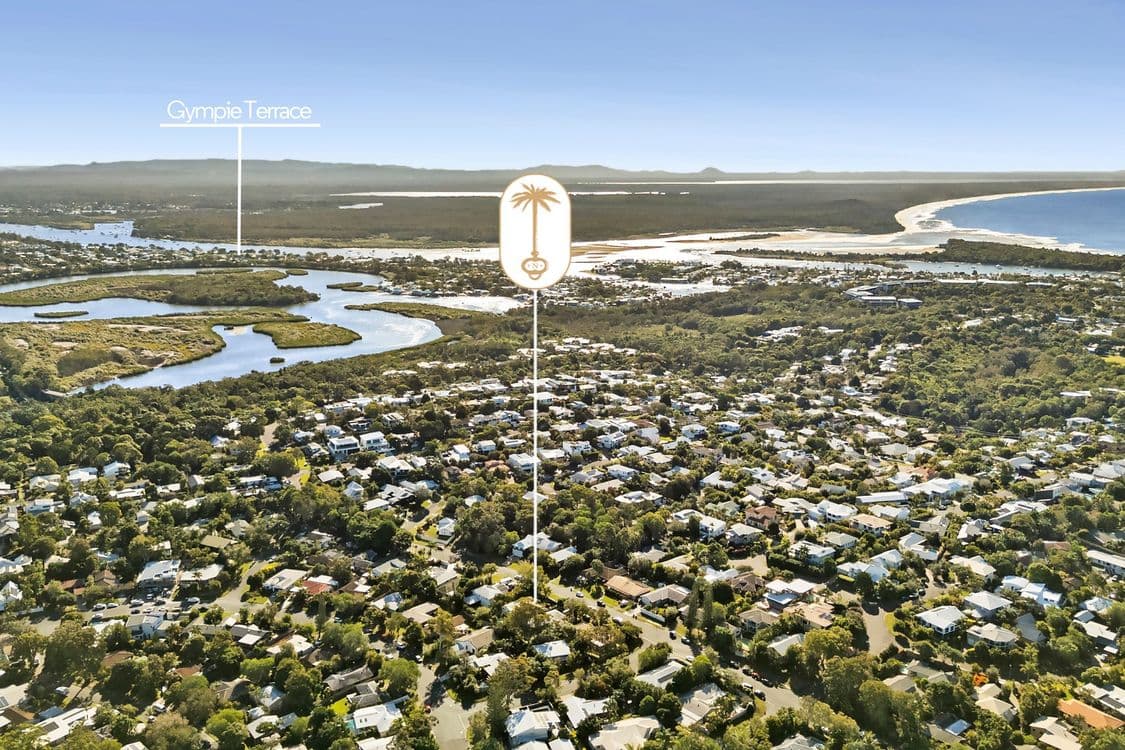 19 Elanora Terrace, Noosa Heads, Noosa Heads - Thumbnail 2