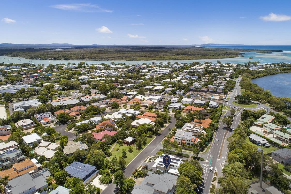 2/1 Bluefin Court, Noosaville, Noosaville - Thumbnail 2