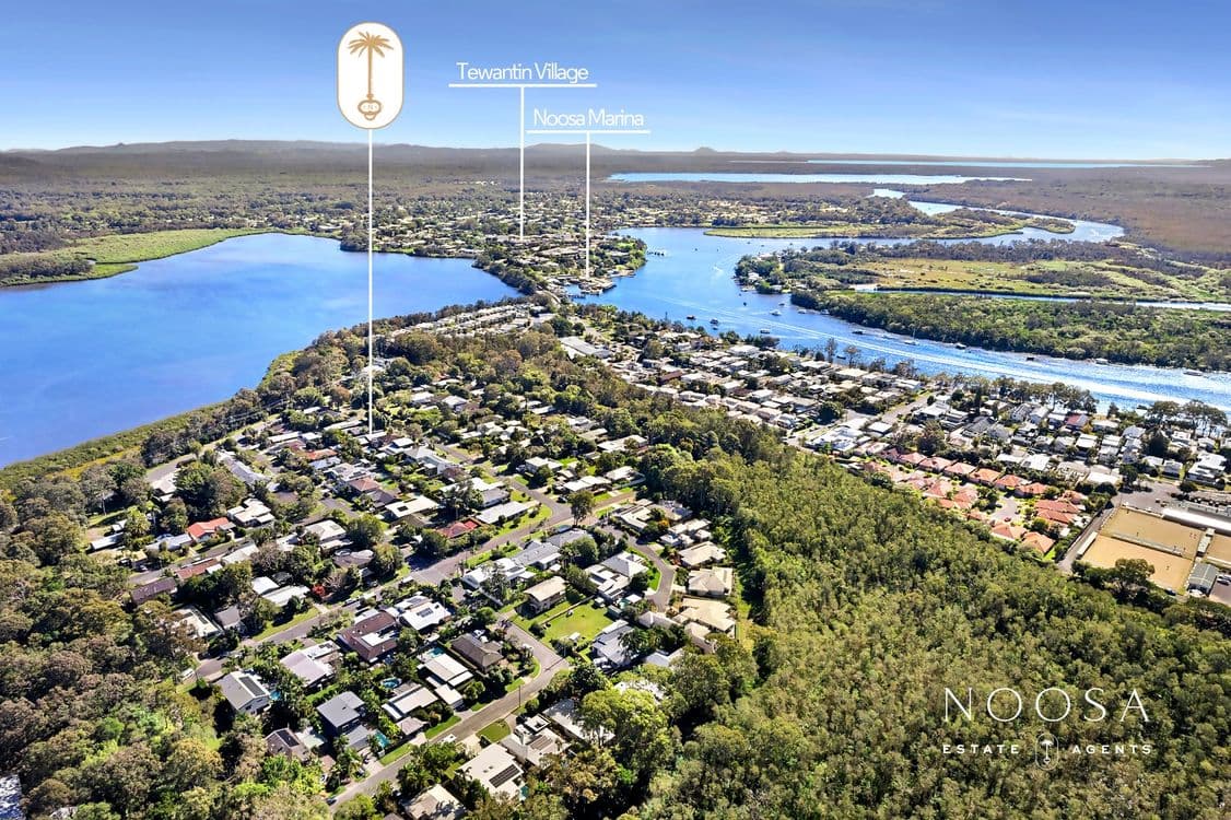 11 Lake View Drive, Tewantin, Tewantin - Image 1