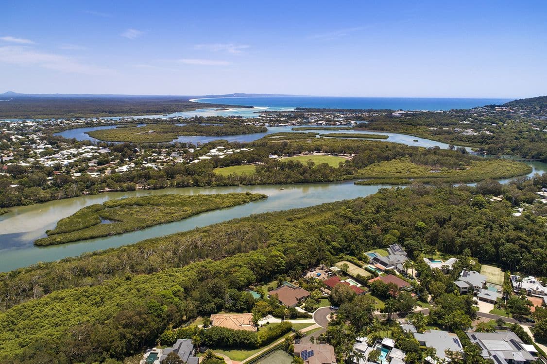 19 Habitat Place, Noosa Heads, Noosa Heads - Thumbnail 2