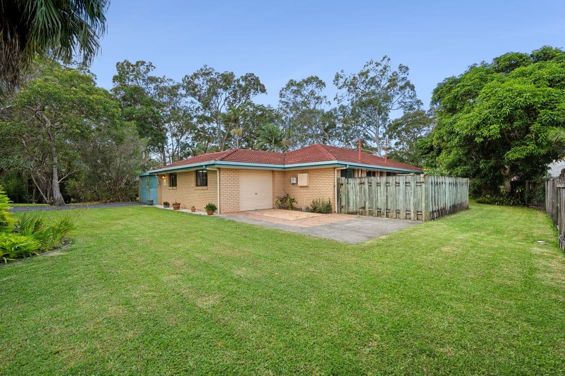 22 Elkhorn Drive, Tewantin, Tewantin - Image 1